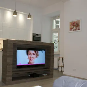  Apartament Lovely Apartment- Poznanska 16 Polska